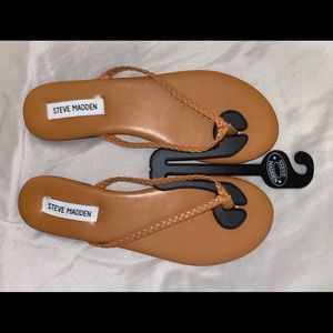 STEVE MADDEN sandals